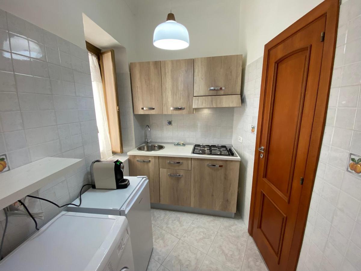 Sea&Sun Apartament Chiaia نابولي المظهر الخارجي الصورة